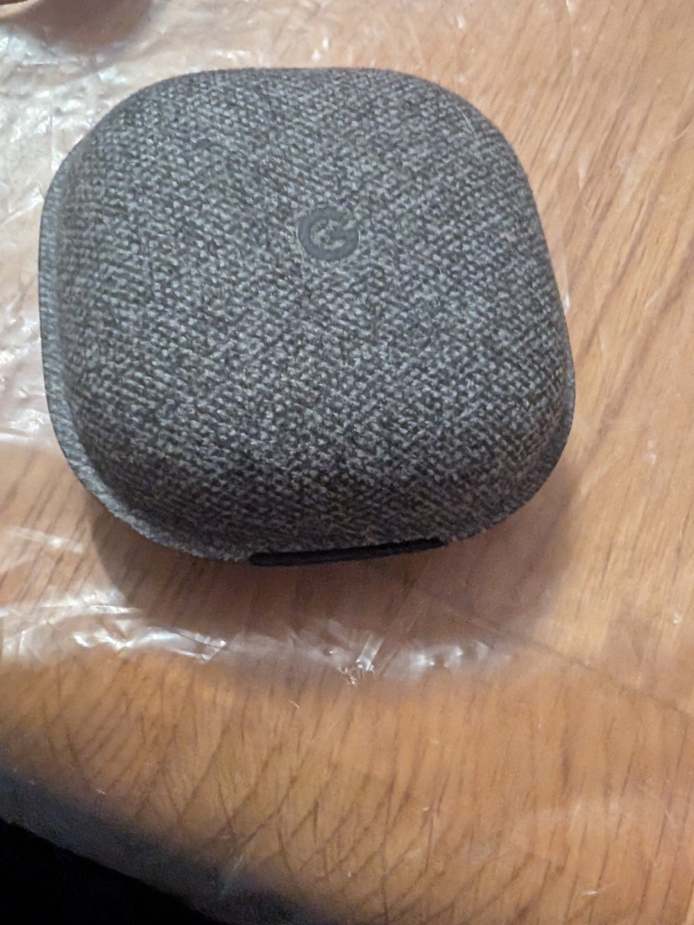 Google Pixel Buds Fabric Charging Case in Charcoal Gray
